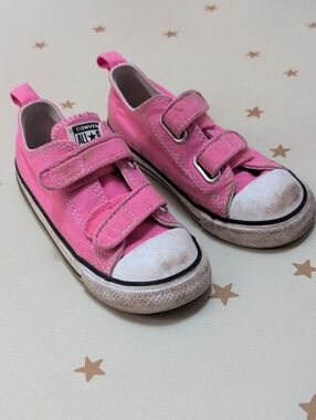 Converse Kids Pink Velcro Low-Top Sneakers
